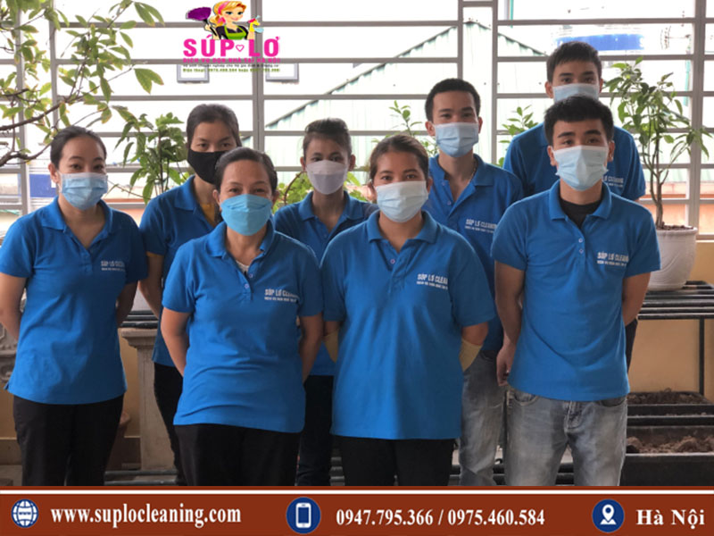 Đội ngũ nhân viên Súp Lơ Cleaning tại Ba Đình