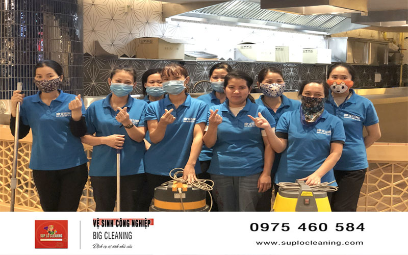 Nhân viên vệ sinh nhà tại phường Yên Hòa của Súp Lơ Cleaning