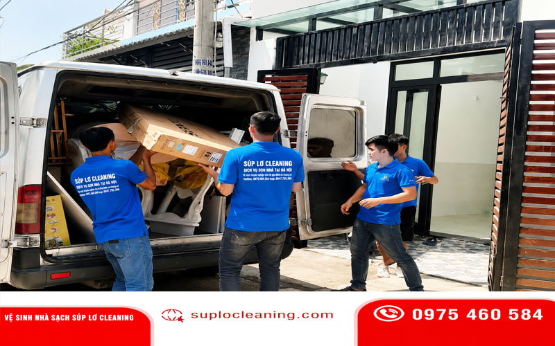 Nhân viên Súp Lơ Cleaning tháo lắp giường tủ chuyên nghiệp