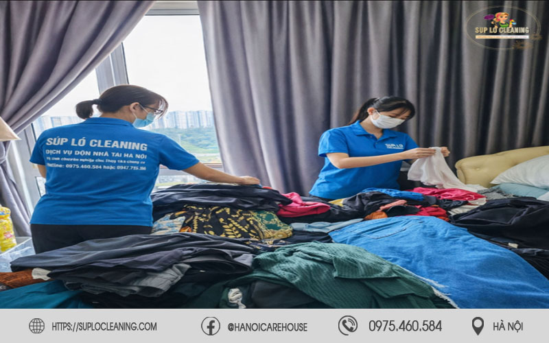 Nhân viên Súp Lơ Cleaning gấp quần áo khu vực phường Lĩnh Nam nhanh gọn, chuyên nghiệp