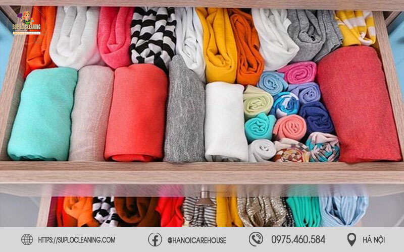 Gấp quần áo gọn gàng giúp tiết kiệm thời gian sinh hoạt mỗi ngày