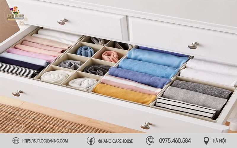  Tủ đồ nhỏ nhưng quần áo ngày càng nhiều