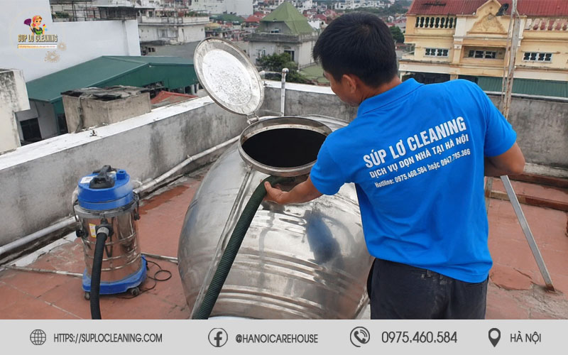 Máy hút cặn chuyên dụng dùng để thau rửa bể nước tại Cầu Giấy