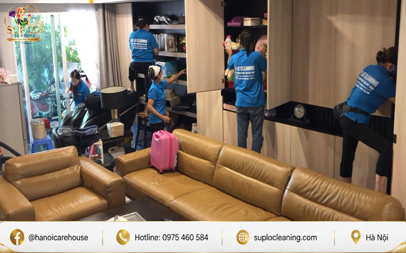 Đội ngũ dọn dẹp nội thất chuyên nghiệp giúp bạn tối ưu báo giá vệ sinh sau xây dựng