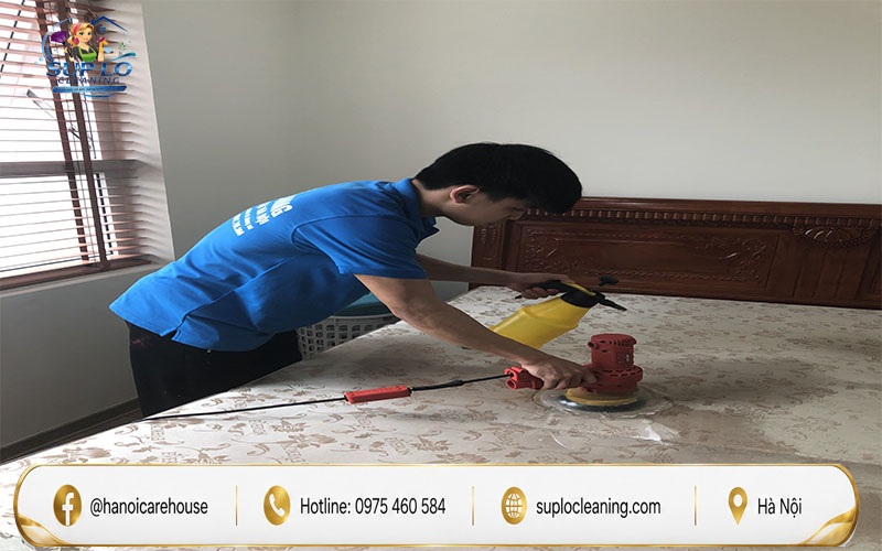 Vệ sinh phòng ngủ mẹ và bé trước khi đón em bé